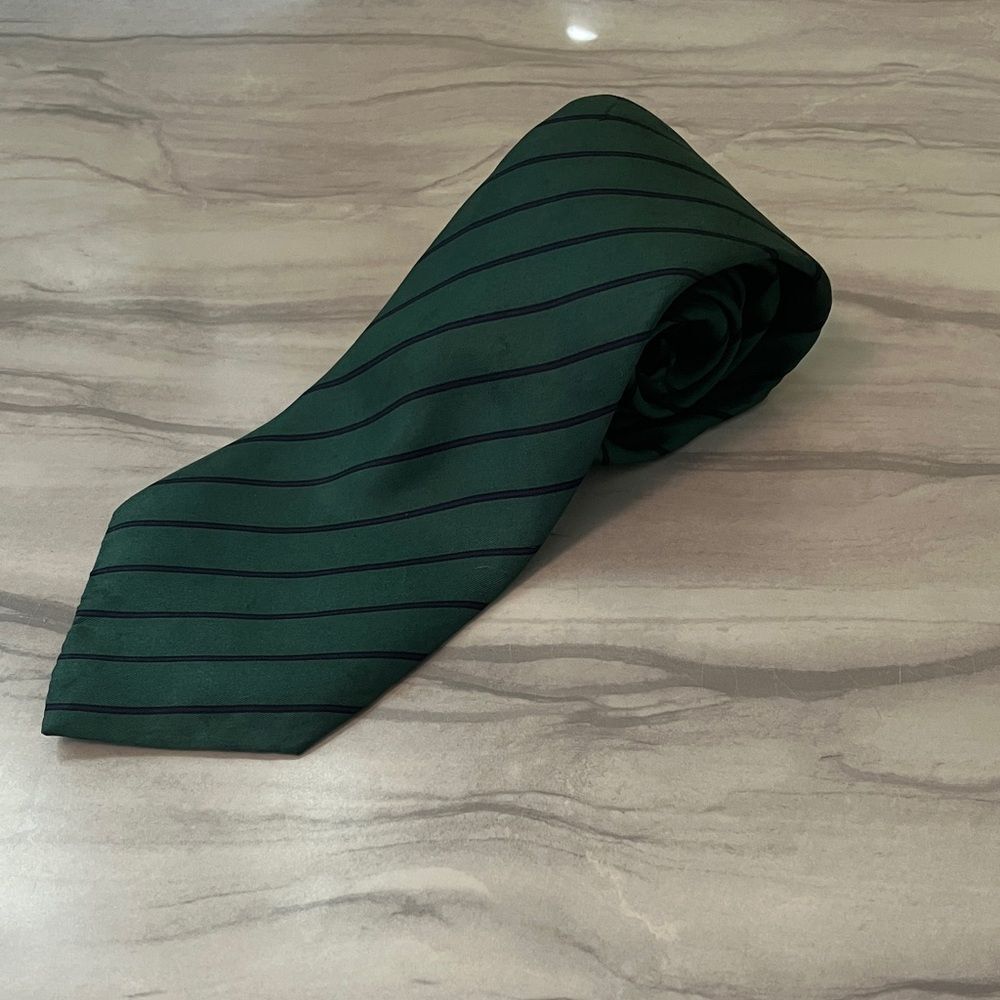 ROBERTO DELLA ROSA Italian Silk Green and Black Striped Men's Tie